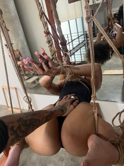 I’m available for both in call and out call service 24/7 💯 - Image 2